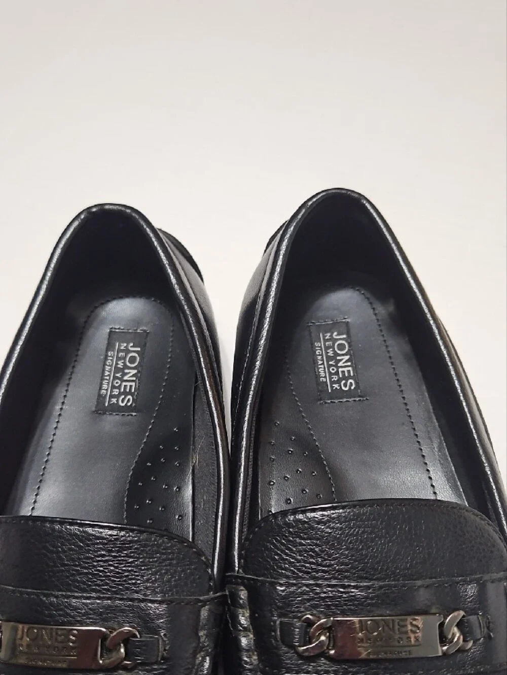 Jones New York Black Leather Slip-On Loafers with Metal Bit Size 8.5W